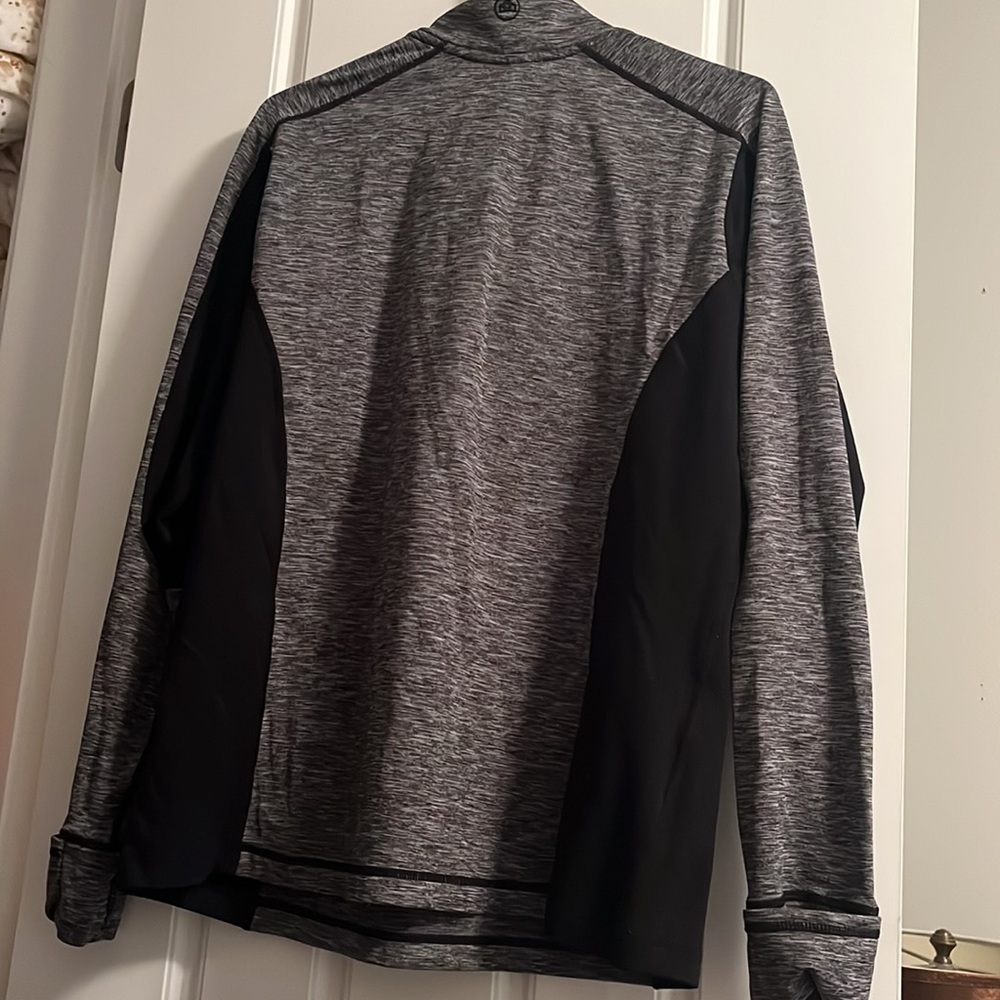 Stormtech polyester top - Picture 4 of 4